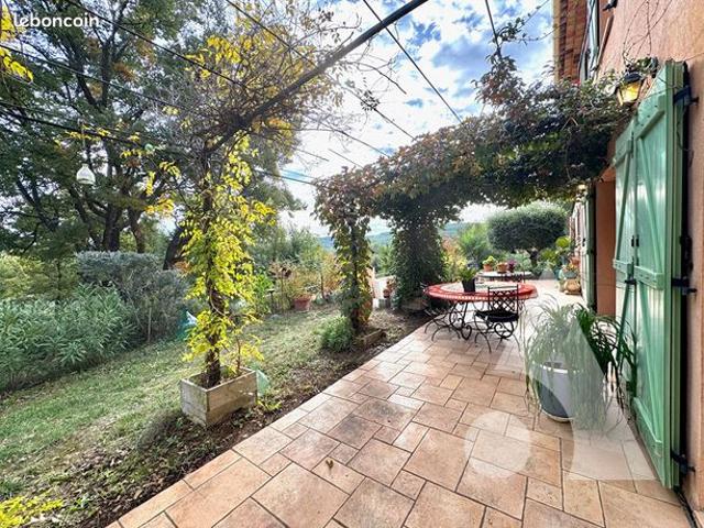 Maison vente à Brignoles, Villecroze