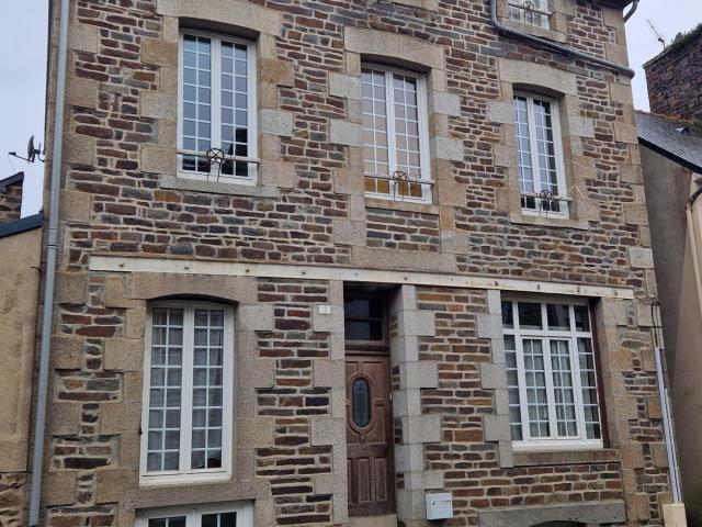 Maison vente à La Ville au Prévost, Plénée-Jugon