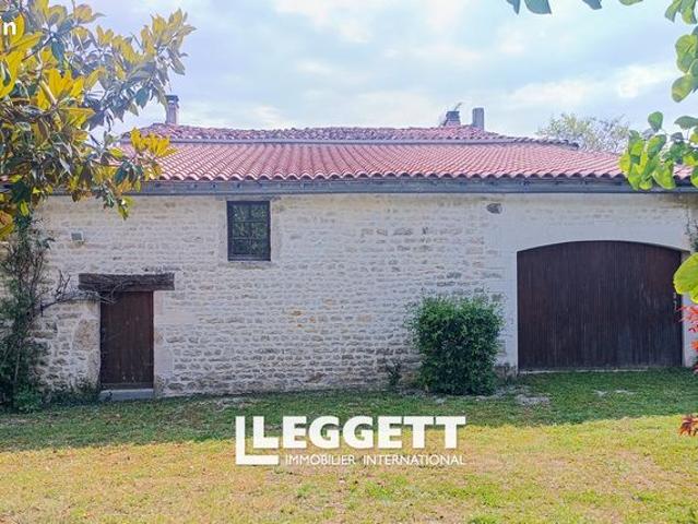 Maison vente à Saint-Jean-d'Angély, Néré