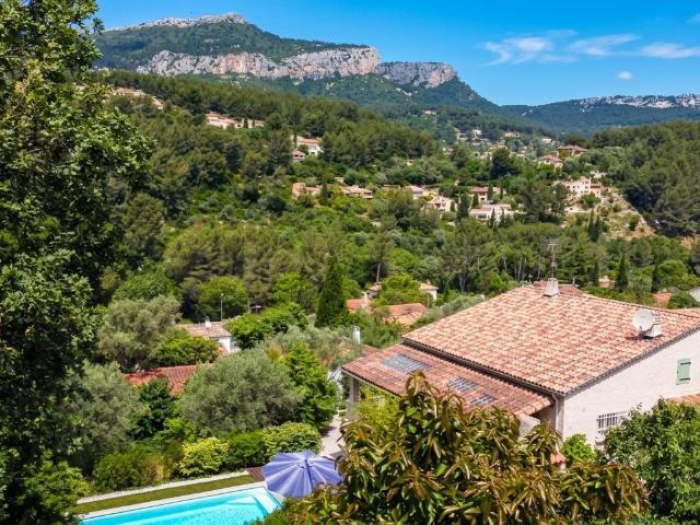 Maison vente à Arrondissement de Toulon, Toulon
