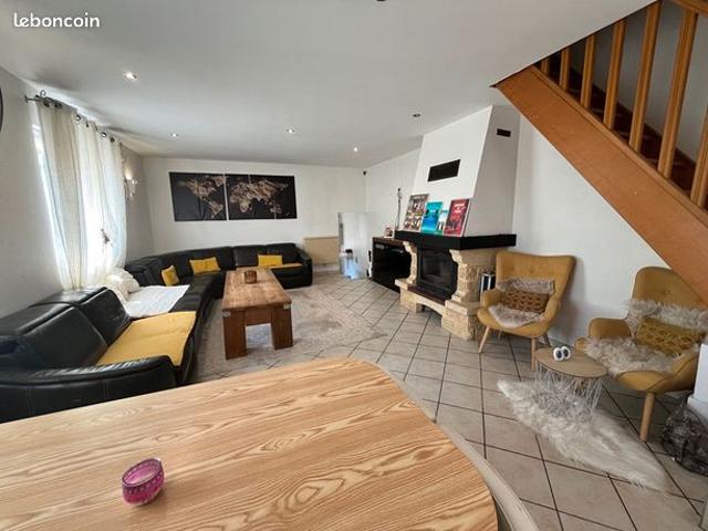 Maison vente à Mantes-la-Jolie, Follainville-dennemont