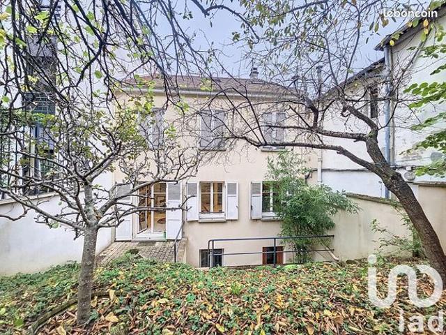 Maison vente à Saint-cloud