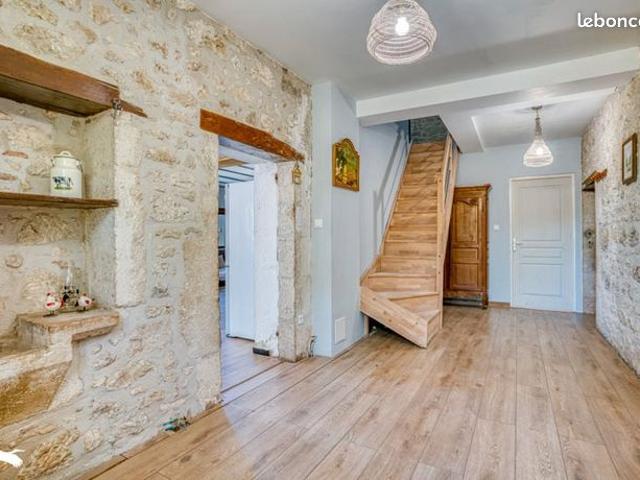 Maison vente à Saint-Astier, Dordogne