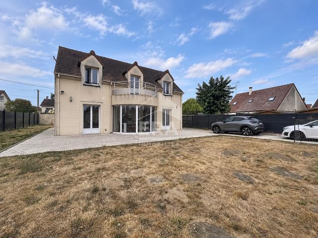 Maison vente à Les Cotes, Pamfou