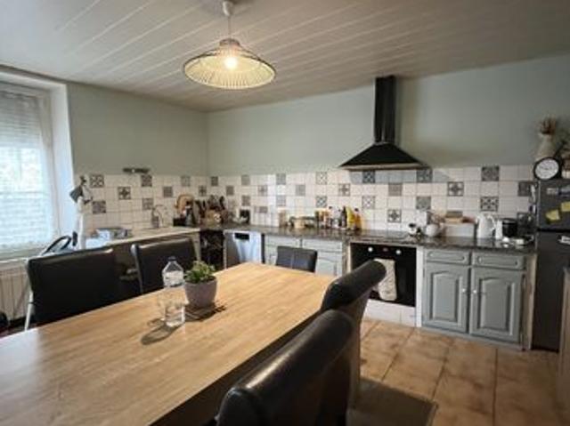 Maison vente à Confolens, Nouvelle-Aquitaine