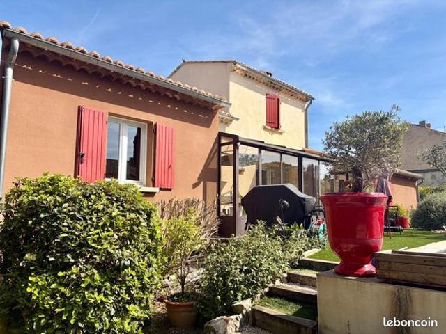 Maison vente à Nyons, Tulette