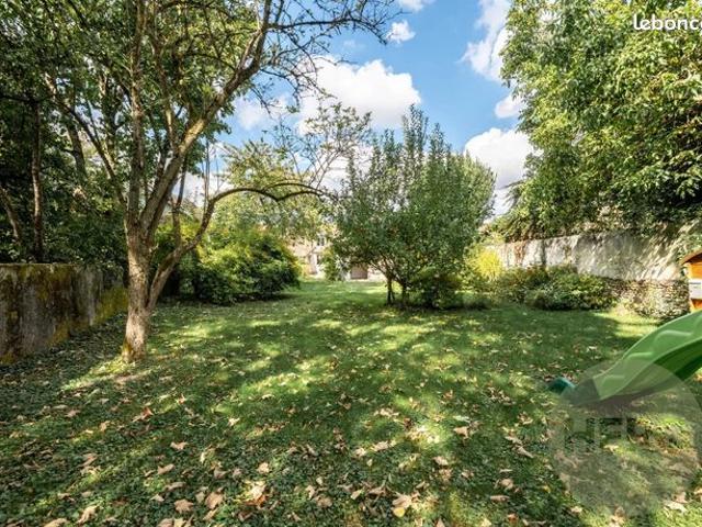 Maison vente à Mantes-la-Jolie, Houdan