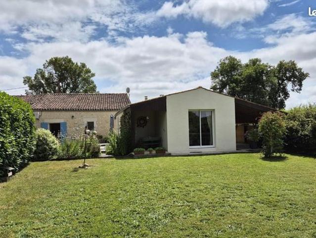 Maison vente à Saintes, Montpellier-de-médillan