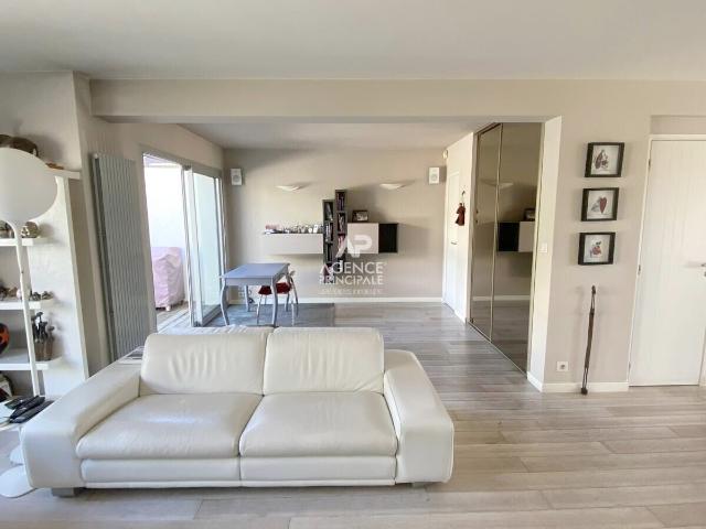 Maison vente à Versailles, Viroflay