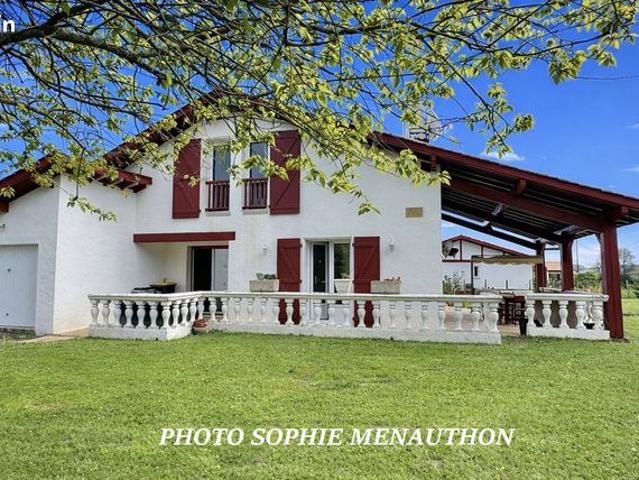Maison vente à Bayonne, Larressore