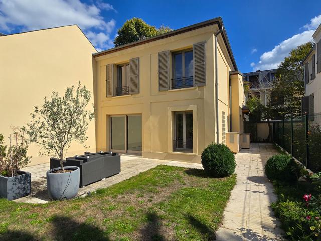Maison vente à Montreuil, Versailles