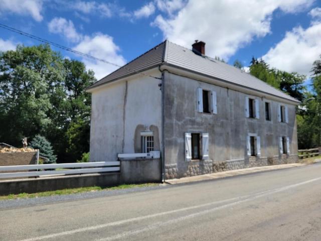 Maison vente à Le Bosquet, Giat