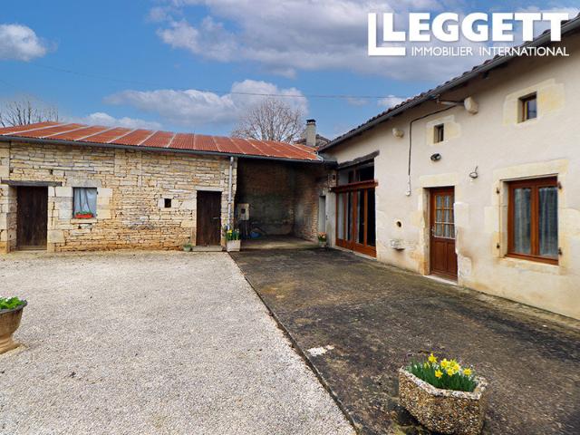 Maison vente à Montmorillon, Brux