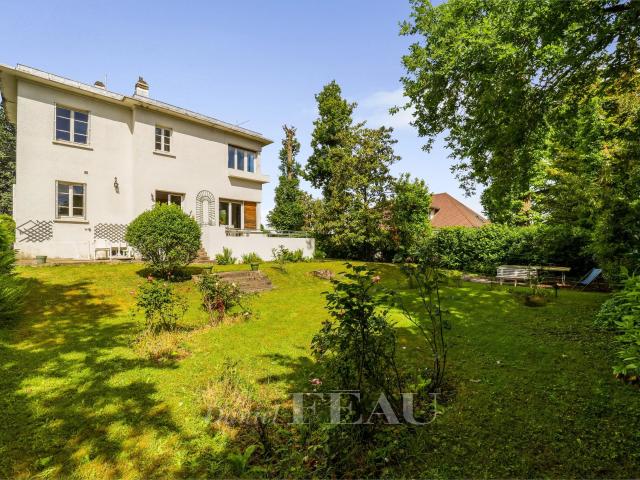 Maison vente à Versailles, La Celle-saint-cloud