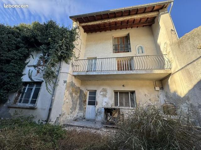 Maison vente à Nîmes, Pujaut