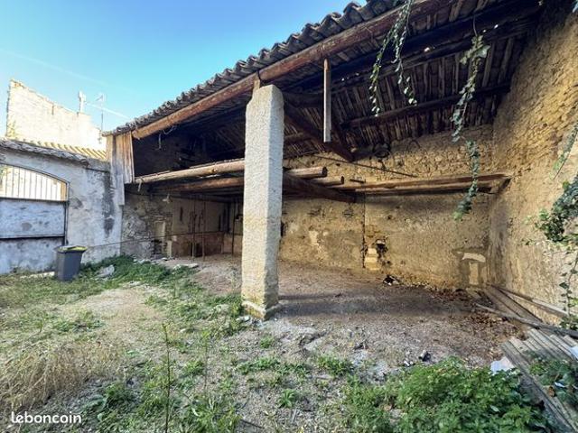 Maison vente à Nîmes, Pujaut