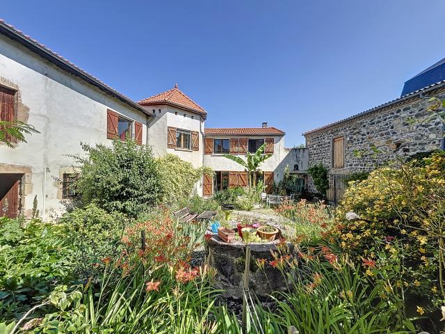 Maison vente à Issoire, Neschers