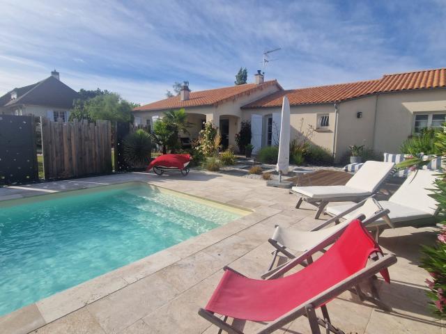 Maison vente à La Haute Pierrière, Aiffres