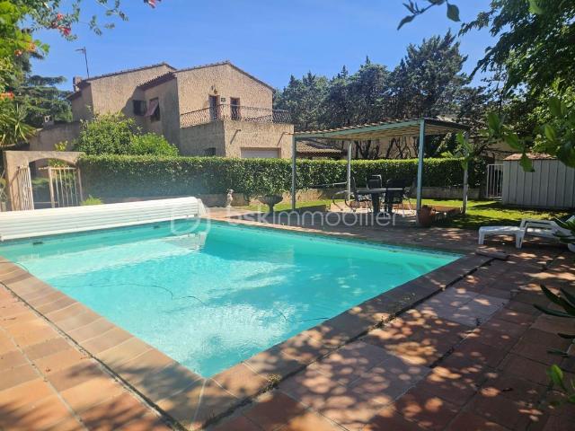 Maison vente à Arrondissement de Toulon, Six-fours-les-plages