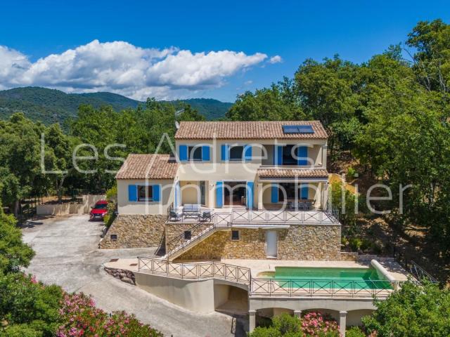 Maison vente à Arrondissement de Draguignan, Les Adrets-de-l'estérel