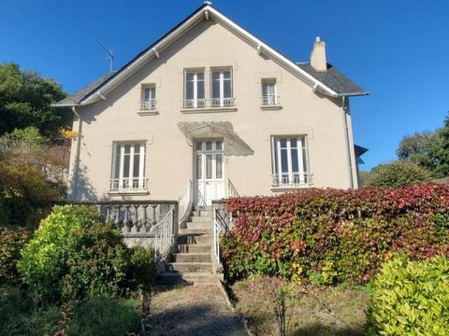 Maison vente à Mauriac, Ydes