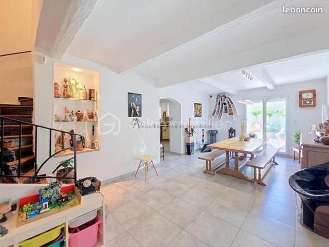 Maison vente à Arrondissement de Toulon, Six-fours-les-plages