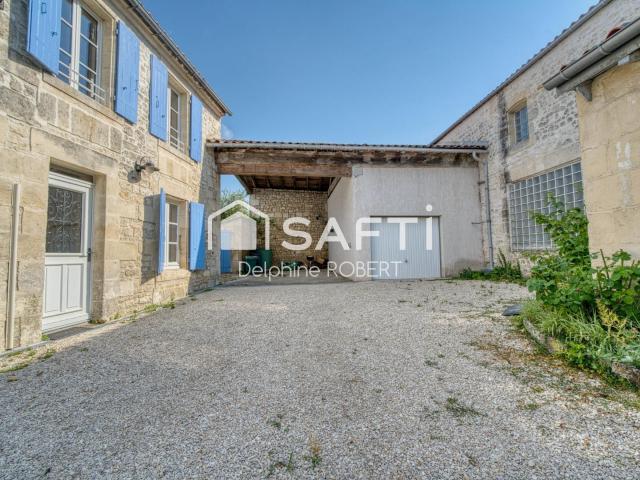 Maison vente à Saint-Jean-d'Angély, Saint-savinien