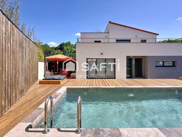 Maison vente à La Roche-sur-Yon, Cugand