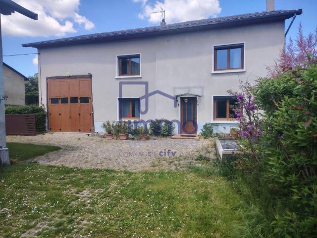 Maison vente à Vienne, Sainte-anne-sur-gervonde
