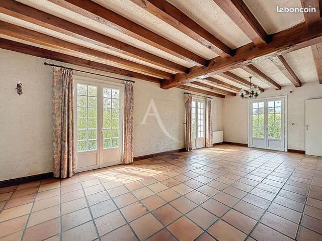 Maison vente à Angers, Briollay