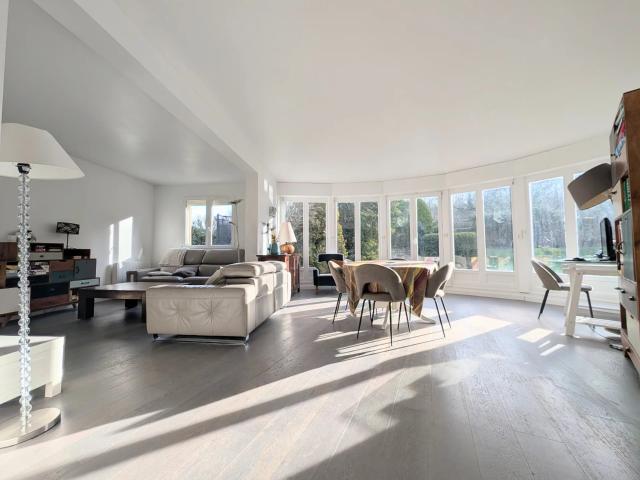Maison vente à Versailles, Les Clayes-sous-bois