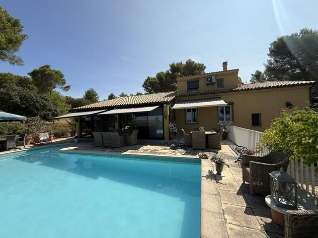 Maison vente à Apt, Taillades