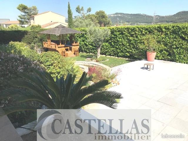 Maison vente à Marseille, Roquefort-la-bédoule