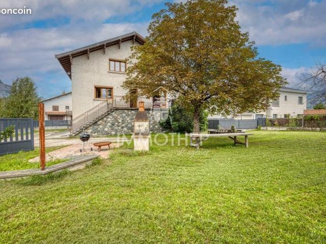 Maison vente à Grenoble, Crolles
