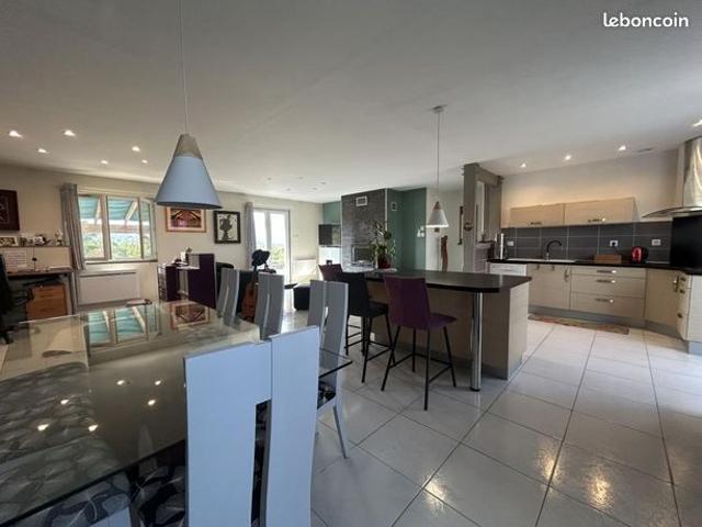 Maison vente à Tarbes, Loucrup