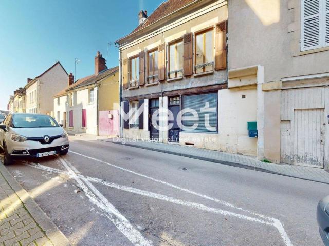 Maison vente à Auxerre, Seignelay
