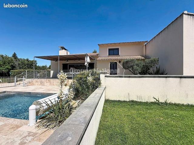 Maison vente à Arles, Mollégès