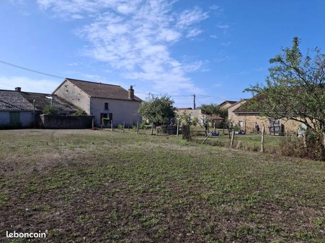 Maison vente à Montmorillon, Nérignac