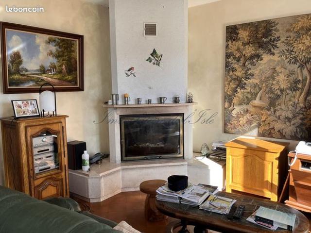 Maison vente à Nontron, Nouvelle-Aquitaine