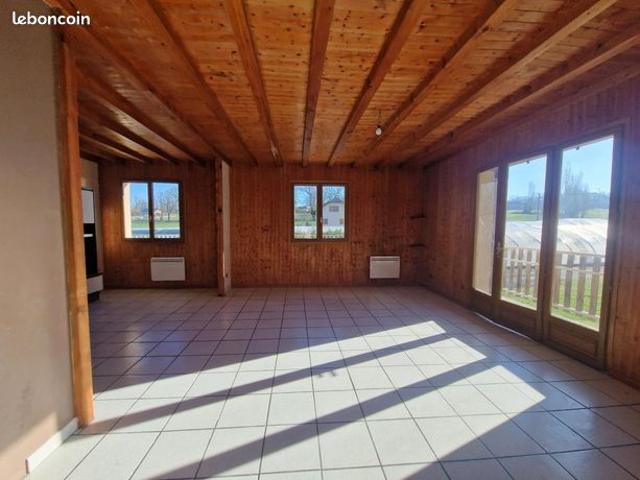 Maison vente à Annecy, Sales