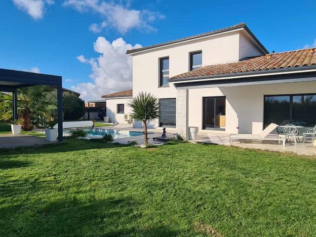 Maison vente à Lagarrière, Saint-Nicolas-de-la-Grave