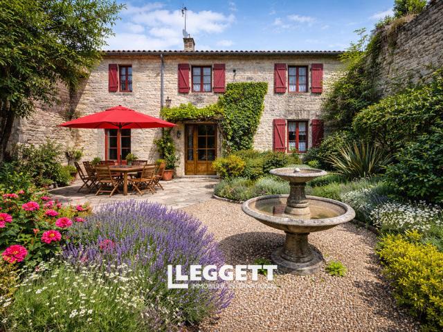 Maison vente à Confolens, Salles-de-villefagnan