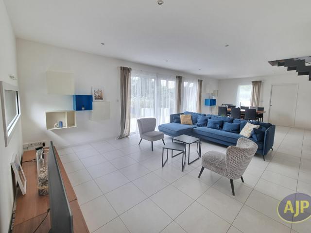 Maison vente à Nantes, La Limouzinière