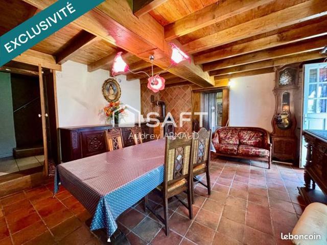 Maison vente à Charensat, Puy-de-Dôme