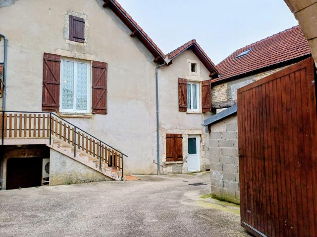 Maison vente à Saint-Vinnemer, Tanlay