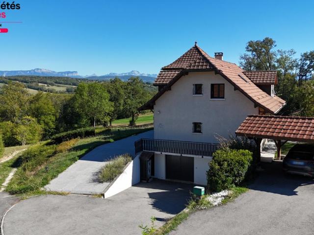 Maison vente à Nyoux, Savigny