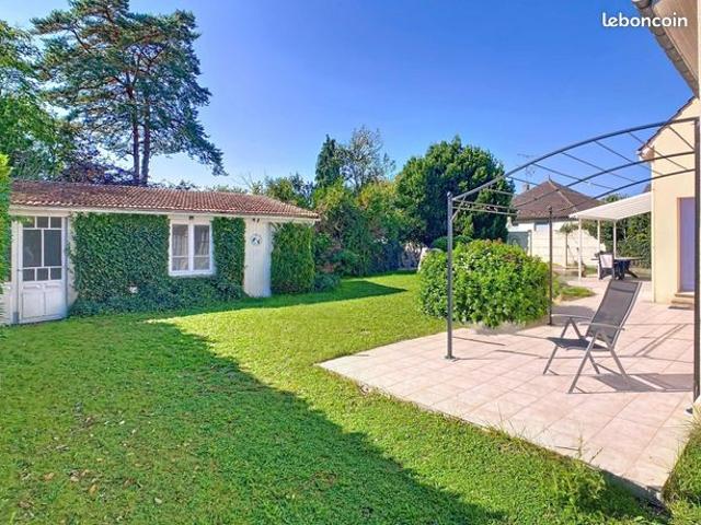 Maison vente à Évry, Milly-la-forêt