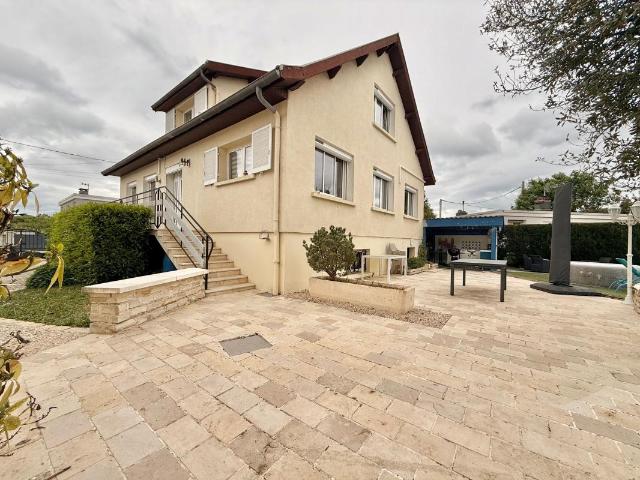 Maison vente à Dijon, Genlis