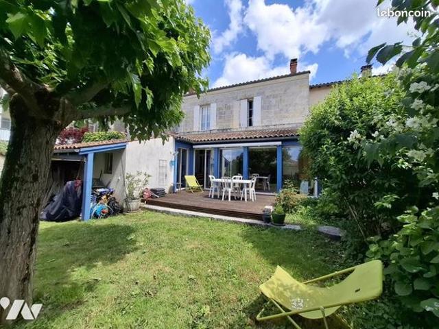 Maison vente à Saintes