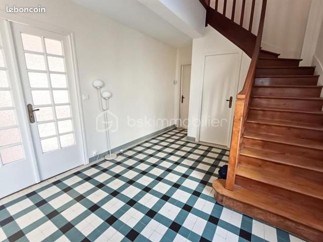 Maison vente à Palaiseau, Sainte-geneviève-des-bois